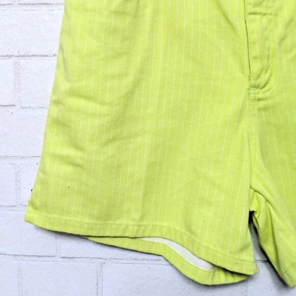 VINTAGE High Rise Yellow Mom Jean Shorts 12 - Picture 2 of 8